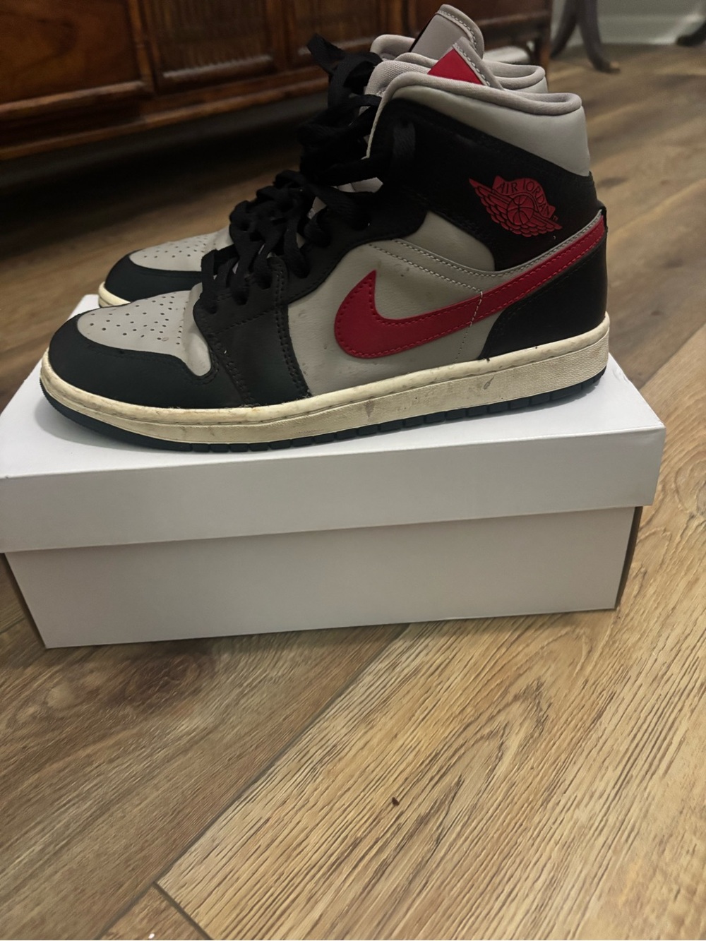 Nike womens High-Top Sneakers - Gray/Black/Red
